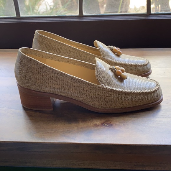 😎 Stuart Weitzman Chunk Heel Loafer 😎 - Picture 3 of 7